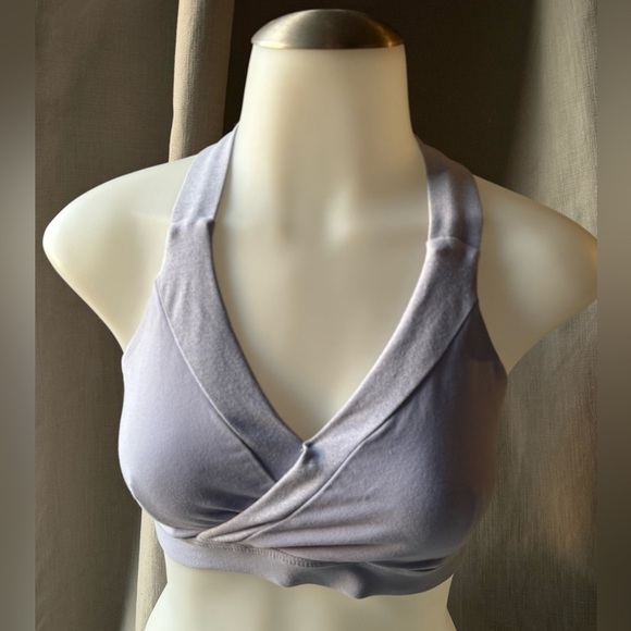 Lululemon cross over racerback low impact sweat resistant size 4 sports bra - Picture 1 of 7